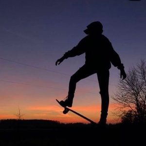 Meet your Posher, Avery